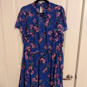 🍒💣 Torrid floral chiffon babydoll style dress